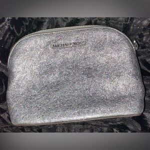 Authentic MICHAEL KORS NWOT Shimmer Makeup Cosmetic bag